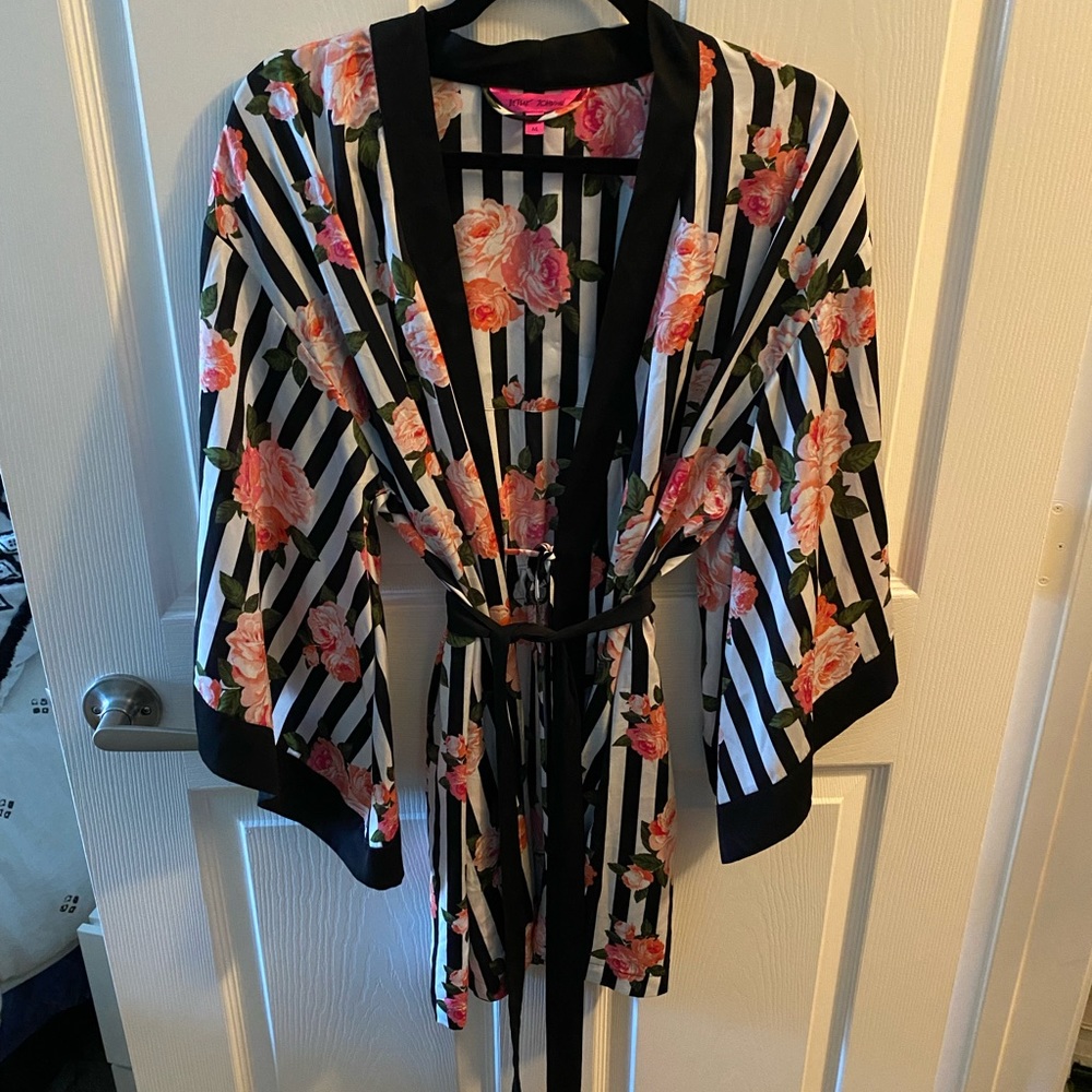 Cute and sexy robe